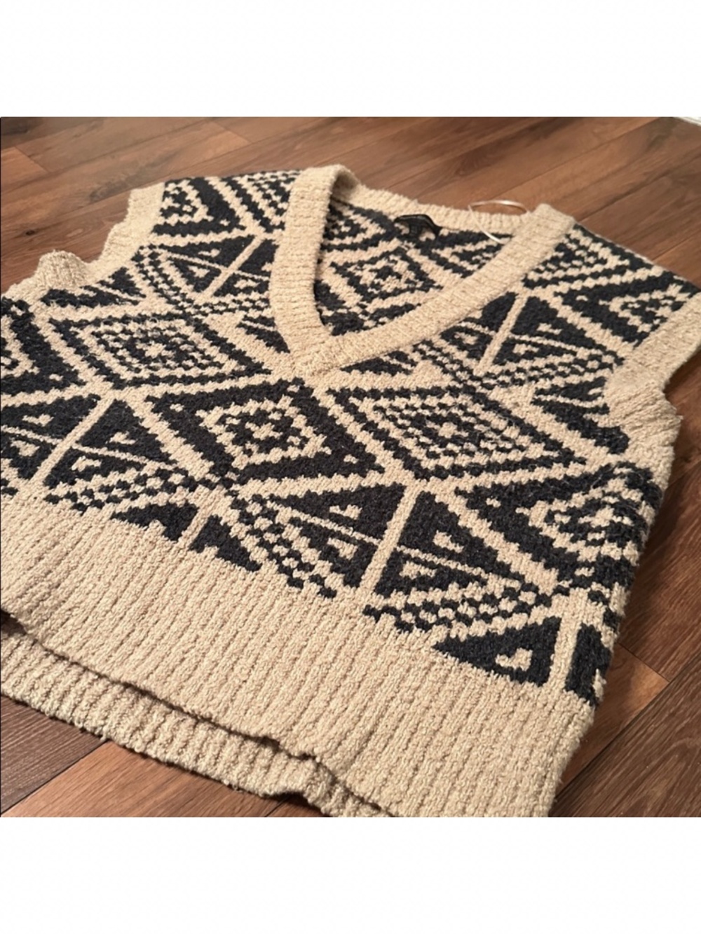 Banana Republic Heritage Oversized Sweater Vest.  size M/L - Picture 3 of 9